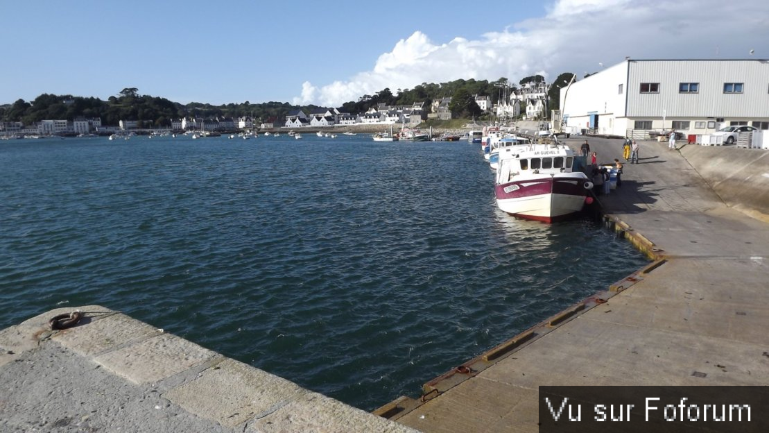 Capitaine Jack vous propose de visiter le Port de Audierne