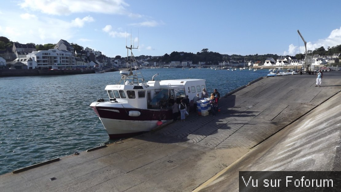 Capitaine Jack vous propose de visiter le Port de Audierne