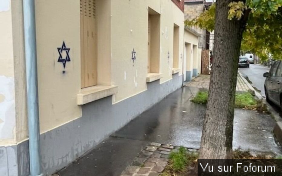 Un peu partout: En France, en Allemagne des tags anti Juifs sur des maisons