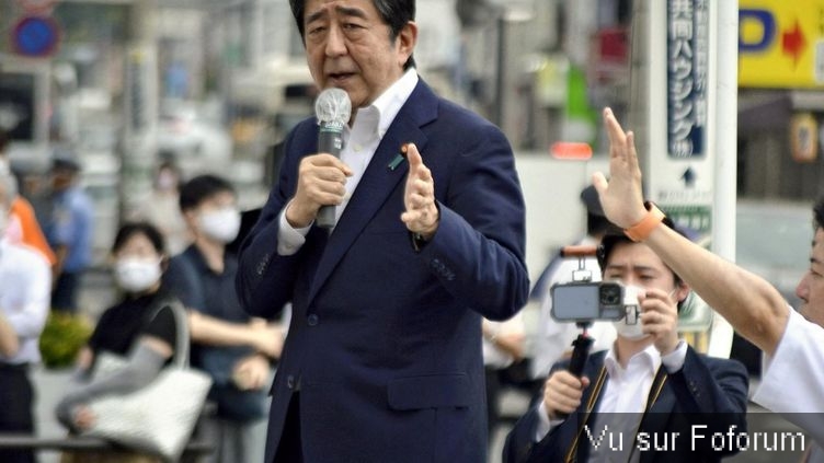 L'ancien Premier ministre japonais Shinzo Abe meurt à 67 ans après une fusillade lors d’un discours