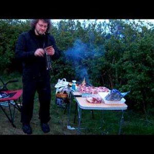 Agneau cuit au barbecue & crevettes