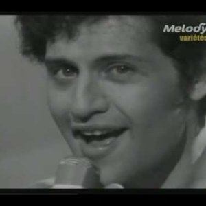 Joe Dassin Le petit pain au chocolat 1969.avi