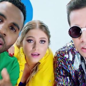 Sofia Reyes - 1, 2, 3 (feat. Jason Derulo & De La Ghetto) [Official Video]