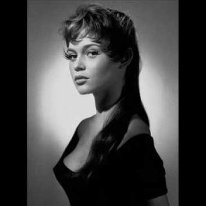 Brigitte Bardot - "Moi Je Joue"