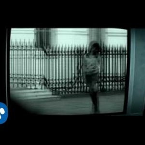 Muse - Hysteria [Official Music Video]