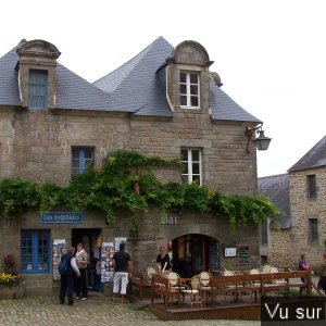 Capitaine Jack était à Locronan (99)