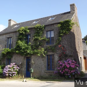 Locronan - Capitaine Jack.JPG