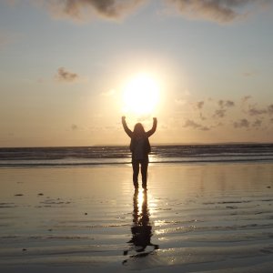 on invente un jeu avec le soleil par capitaine jack (5).JPG