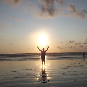 on invente un jeu avec le soleil par capitaine jack (6).JPG