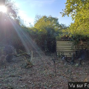 Peut-être une future serre sur la gauche - Capitaine Jack.jpg