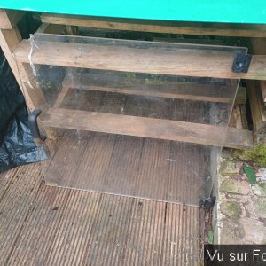 Capitaine Jack améliore le meuble pour barbecue (4).jpg