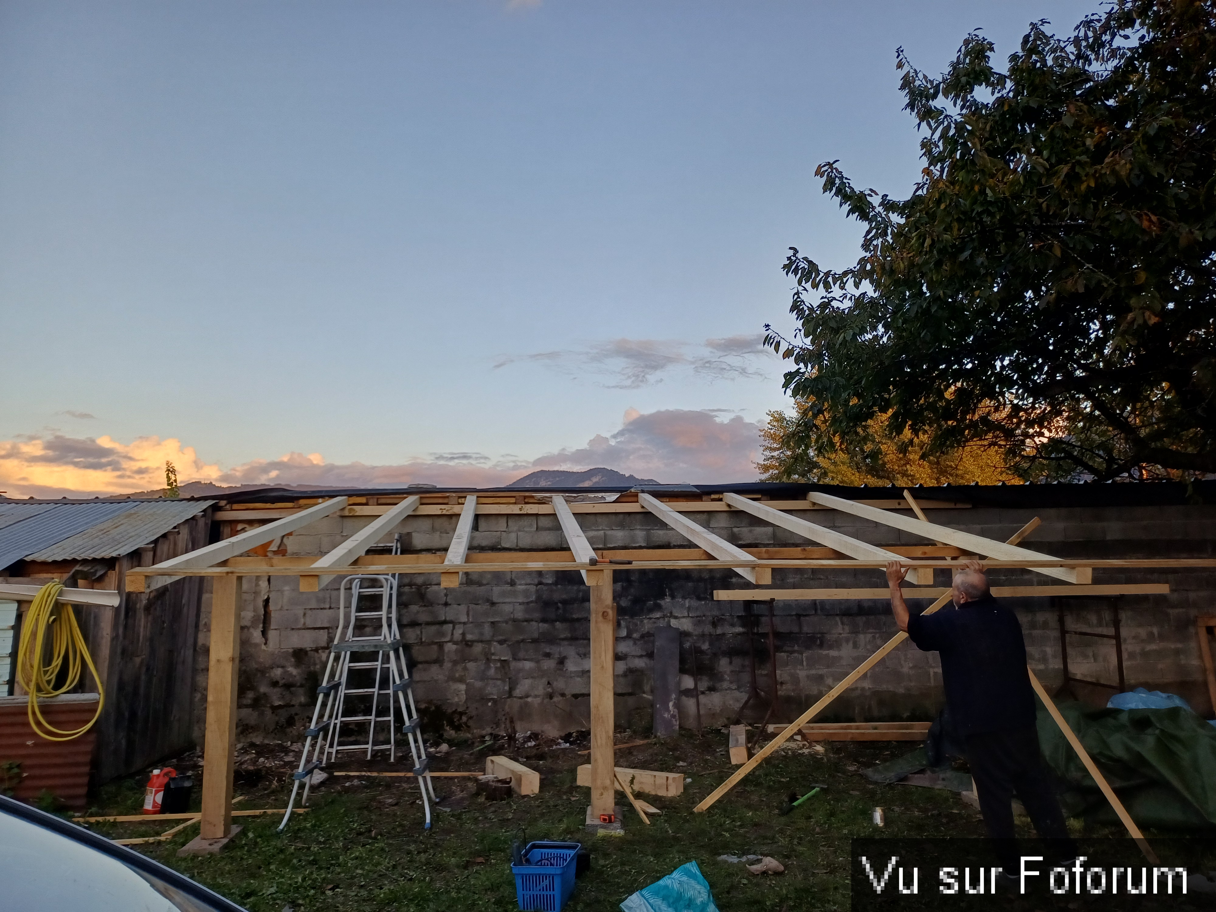 Capitaine Jack commence la volige .jpg