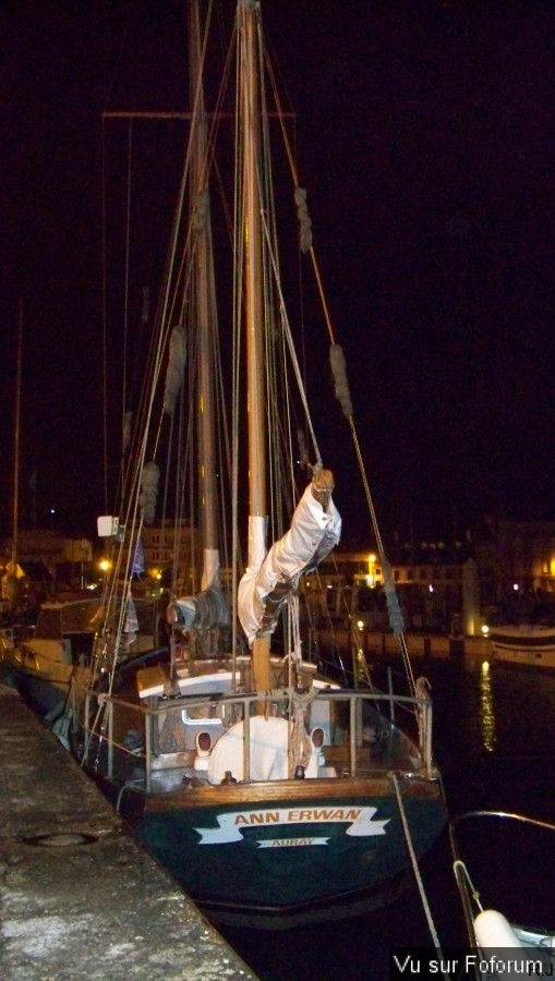 Capitaine Jack en balade à Audierne (35)