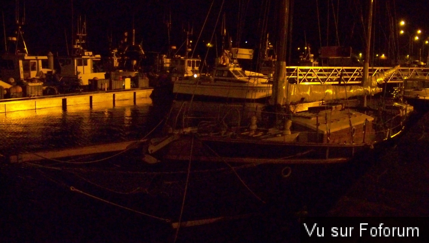 Capitaine Jack en balade à Audierne (50)